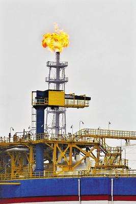 卡塔尔天然气下周进入市民生活，石油天然气设备全面升级